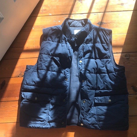 Old Navy Other - Navy quilted vest